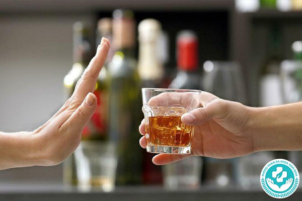 bệnh trĩ nội cần kiêng gì