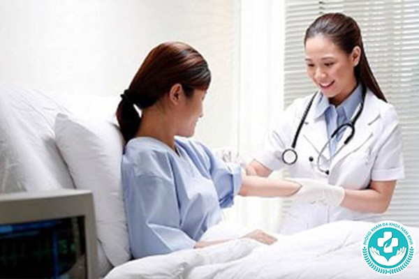 quy trình cắt polyp hậu môn